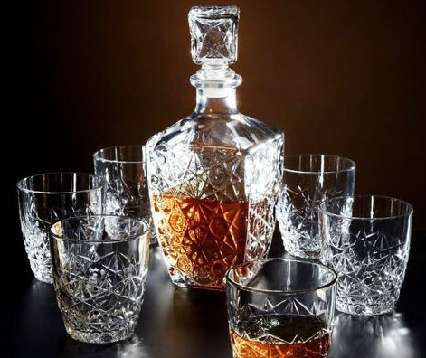 Bormioli Rocco Dedalo Whiskey Decanter with 6 whiskey glasses